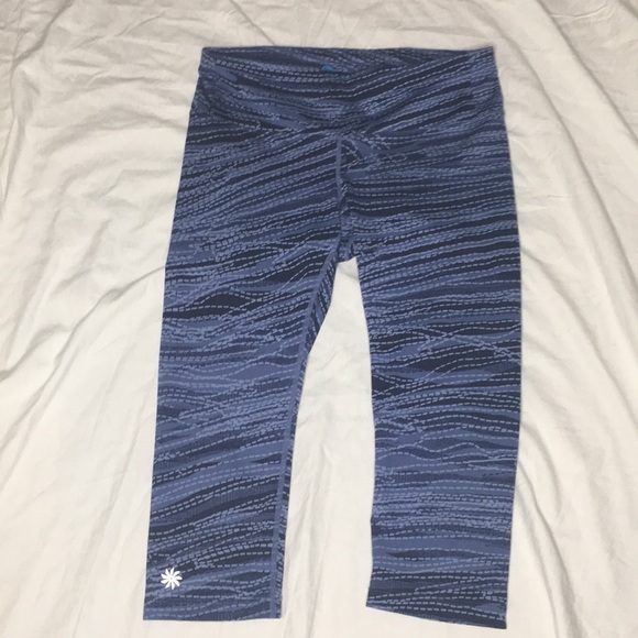 Athleta blue crops - Picture 1 of 5